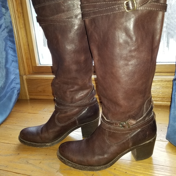 Frye boots with straps & buckles broken in! - Picture 2 of 16